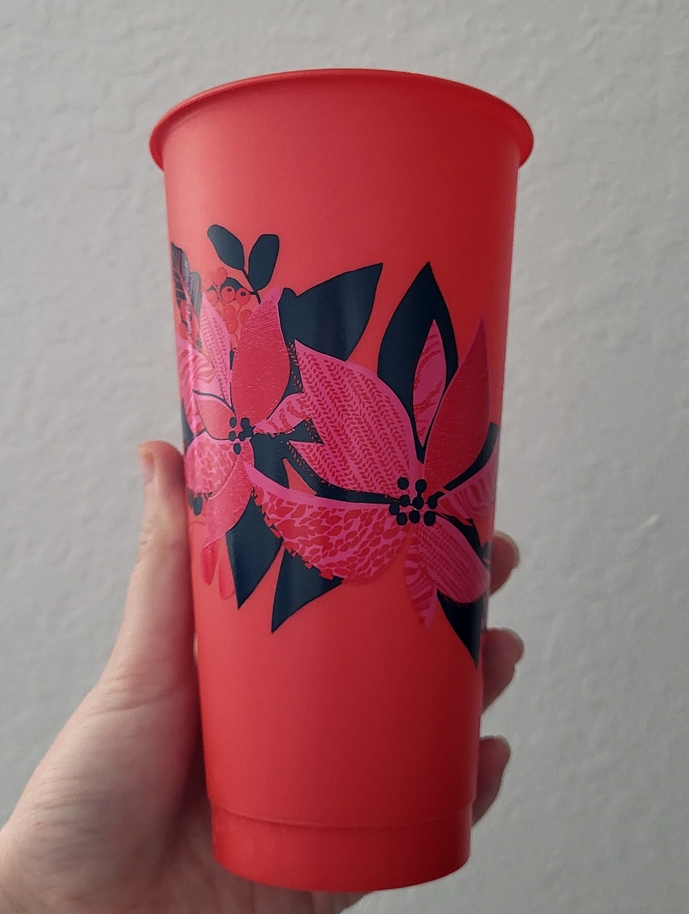 Starbucks Dining Starbucks Cold Holiday Cups